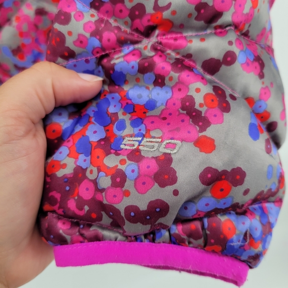 The north face TNF floral girls 550 down filled jacket - Picture 6 of 7